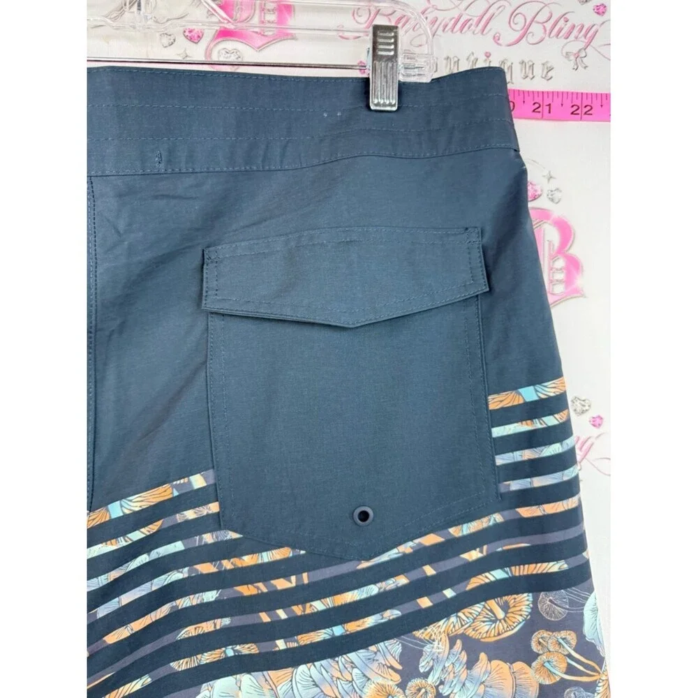 Far west swim board shorts mushroom Men's Floral Stripe Board Shorts - Navy